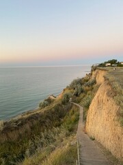 path to the sea