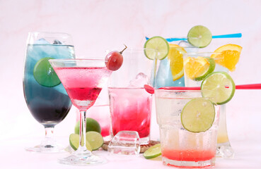 cocktail with ice and lime