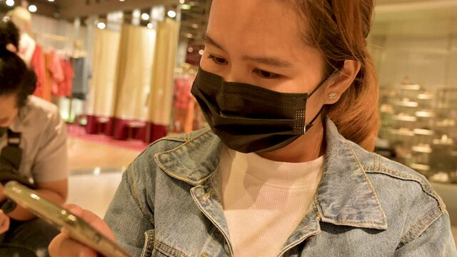 smartphone, woman, young, coronavirus, female, virus, mask, phone, covid-19, mobile, epidemic, technology, health, face, girl, person, pandemic, protection, business, illness, internet, lifestyle, qua