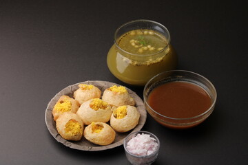 indian traditional food name pani puri or Golgappa, gol gappa or panipuri, the indian chat food. © Ojas