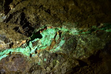 Dawna kopalnia rud niklu w Szklarach. Podziemna Trasa Edukacyjna po nieczynnej kopalni.  Podziemna Trasa posiada status Rezerwatu Geologicznego, o przeznaczeniu turystyczno - edukacyjnym. © Albin Marciniak