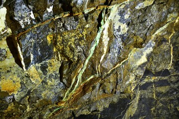 Dawna kopalnia rud niklu w Szklarach. Podziemna Trasa Edukacyjna po nieczynnej kopalni.  Podziemna Trasa posiada status Rezerwatu Geologicznego, o przeznaczeniu turystyczno - edukacyjnym. © Albin Marciniak