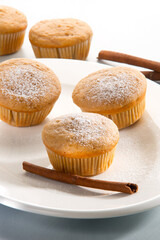Gebäck, Kuchen, Zimt-Muffins