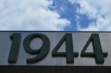 Année des débarquements de Normandie et de Provence en France.