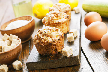 Muffins with zucchini and lemon