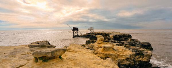 Panoramique la côte de Saint-Palais-sur-Mer (17420), Charente-Maritime en Nouvelle-Aquitaine,...