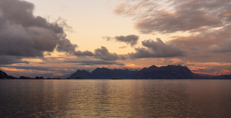 Naklejka premium Wyspa Landegode w gminie Bodo w hrabstwie Nordland w Norwegii