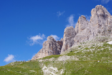 Fototapeta na wymiar Paysages des Dolomites
