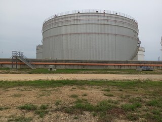 oil storage tanks