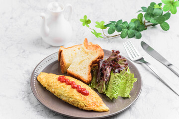 卵料理　オムレツ