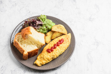 卵料理　オムレツ