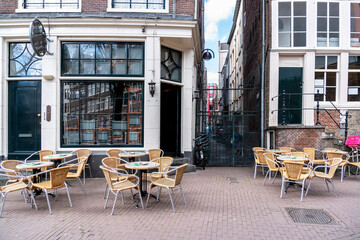 Sidewalk Cafe