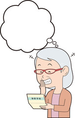 通帳を見て嬉しくなるシニア女性