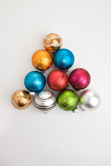 christmas ornament, balls in triangle