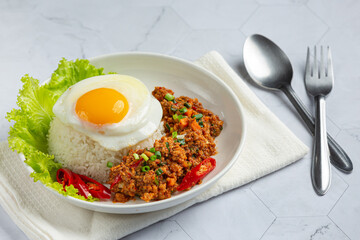 Crispy Omelet Topped With Minced Pork and Mixed Vegetables Sauce