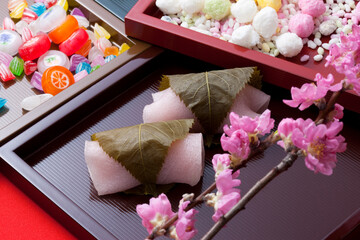 桃の花と桜餅