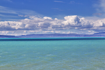 Fototapeta na wymiar Lago argentino lake in Laguna Nimez Reserva, El Calafate, Patagonia, Argentina