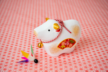 可愛い牛の置物