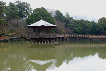 雪化粧の浮御堂