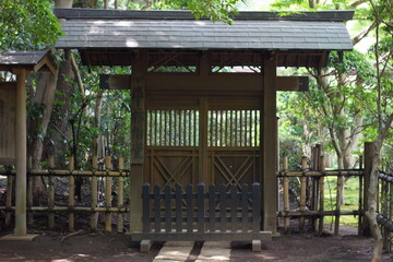Naklejka premium 日本の埼玉県、門 初夏の平林寺の美しい自然の風景