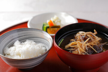 ご飯とあら汁