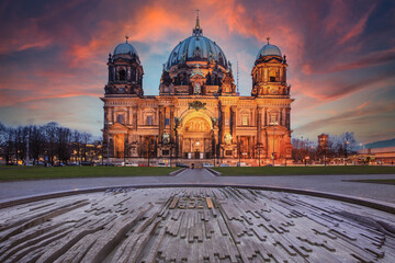 Berlin Cathedral , Berliner Dom at night, Berlin ,Germany © nonglak