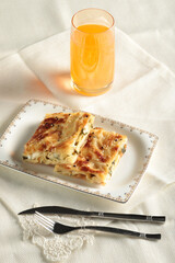 Cheese and spinach pie. Su Boregi.