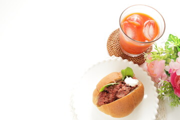 homemade corned beef bud sandwich on dish