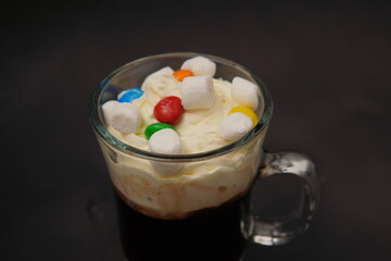 cream with chocolate