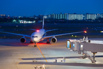 空港の旅客機