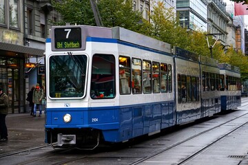 Fototapeta na wymiar Tram Zuerich Strrassenbahn