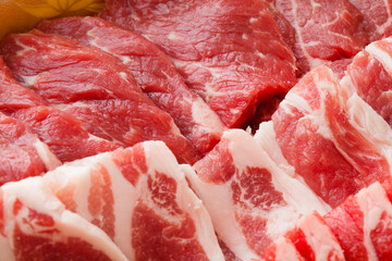 焼肉の盛り合わせ