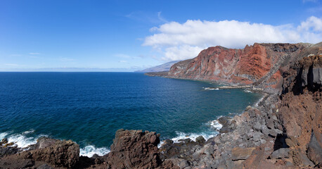 El Hierro - Vulkanlandschaft an der Bucht Bahia de Naos westlich von La Restinga im Süden der...