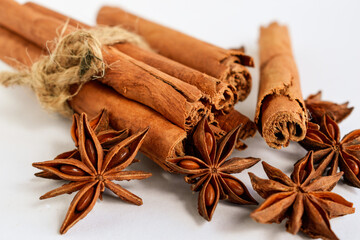 anise and cinnamon, star anise and sticks