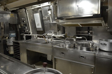 sous-marins cuisine équipage