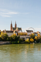 Basel, Münster, Pfalz, Rhein, Fähre, Altstadt, Grossbasel, Kirche,  Altstadthäuser, Herbst, Herbstmesse, Riesenrad, Basel-Stadt, Schweiz