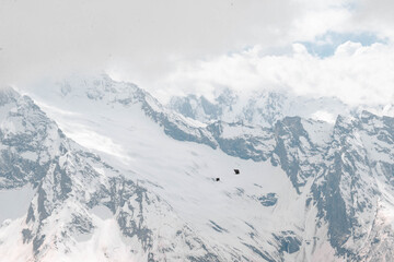 Obraz premium snowy peaks of the North Caucasus in winter,