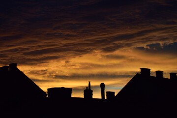 Obraz premium Sonnenuntergang, Abendrot, Stadthimmel,