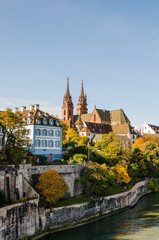 Basel, M&uuml;nster, Pfalz, Rhein, Altstadt, Grossbasel, Kirche, Altstadth&auml;user, Herbst, Herbstsonne, Herbstfarben, Basel-Stadt, Stadt, Schweiz
