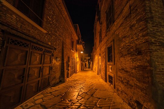 Characteristic alley of the old town in Southern Italy
