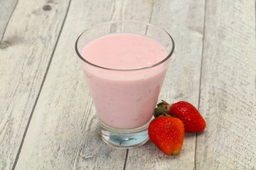 Yoghurt with strawberry in the bowl