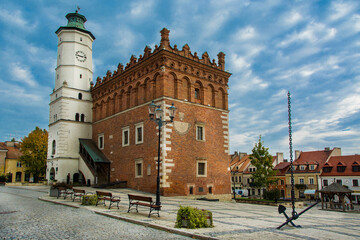 Obraz premium town hall in the old town of Sandomierz in Poland