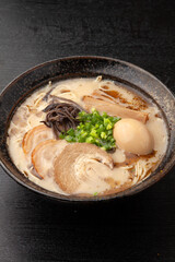 熊本風とんこつラーメン