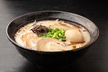 熊本風とんこつラーメン