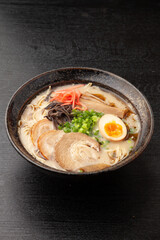 熊本風とんこつラーメン