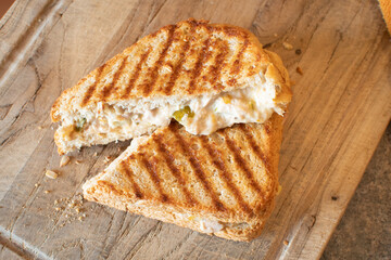 grilled tuna melt