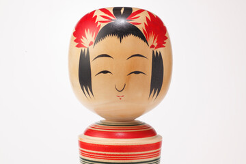 宮城伝統鳴子こけしの顔