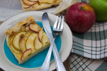 Portion of apple pie with pastry cream