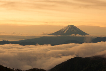 櫛形山からの富士山