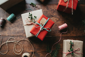 Rustic Christmas Gift Wrapping